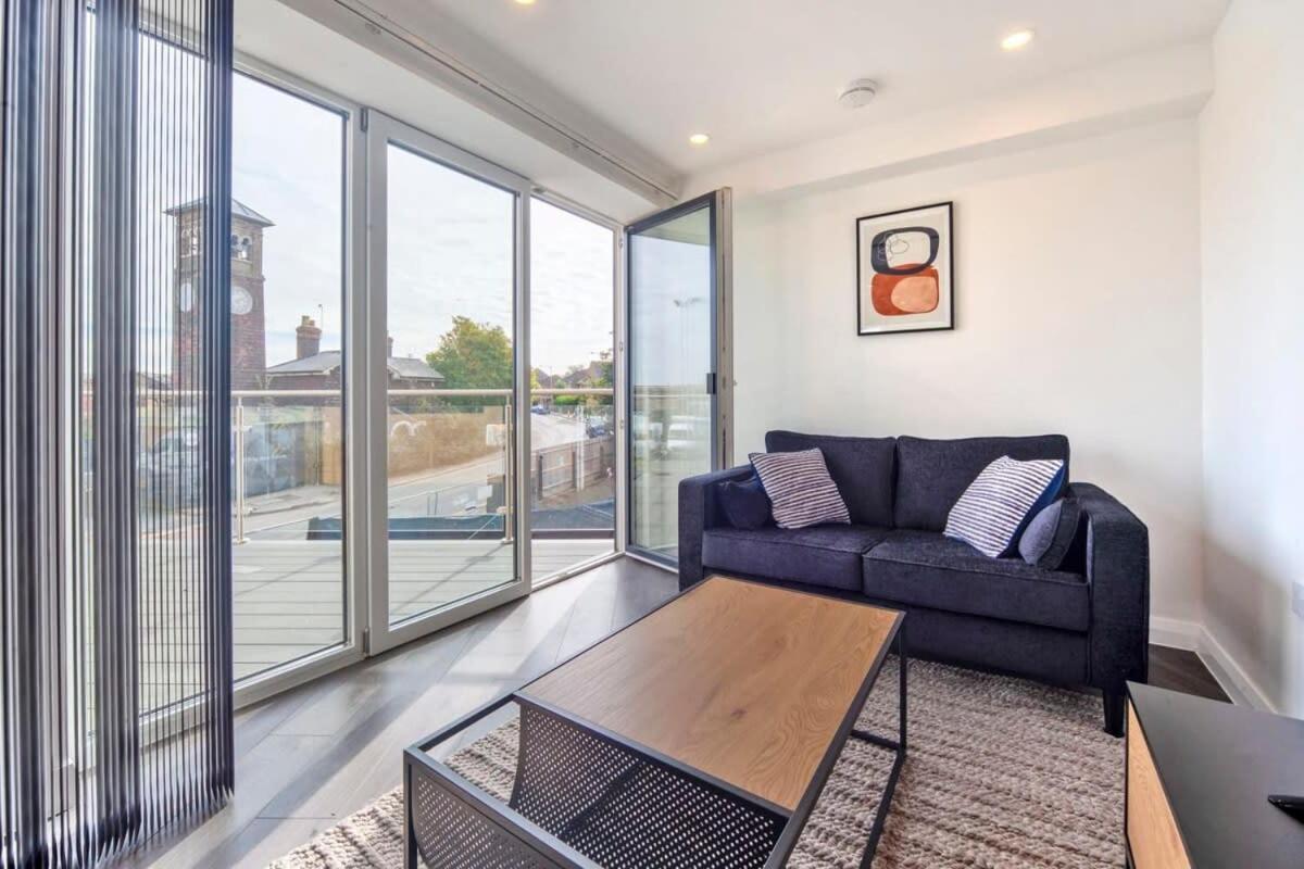 Lovely 1 Bedroom Apartment In Ashford Ashford  Exterior photo